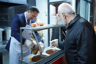 İzmir Bornova'da her sabah güne sıcak başlangıç