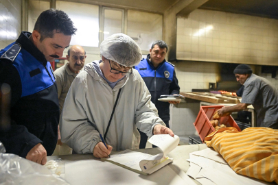 İzmir Bornova’da fırın denetimleri sürüyor